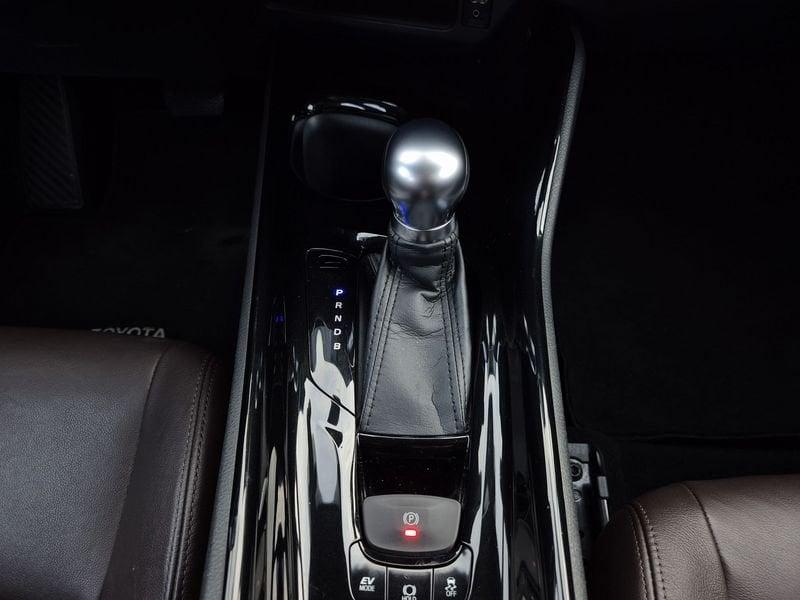 Toyota C-HR 1.8h Lounge 2wd e-cvt