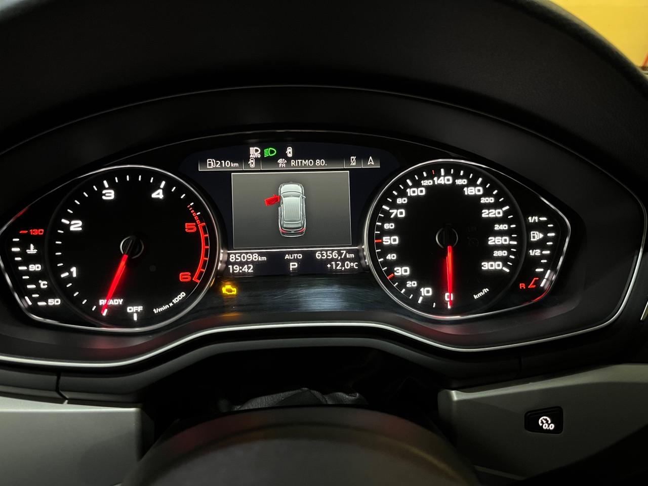 Audi A4 40 TDI S tronic Business