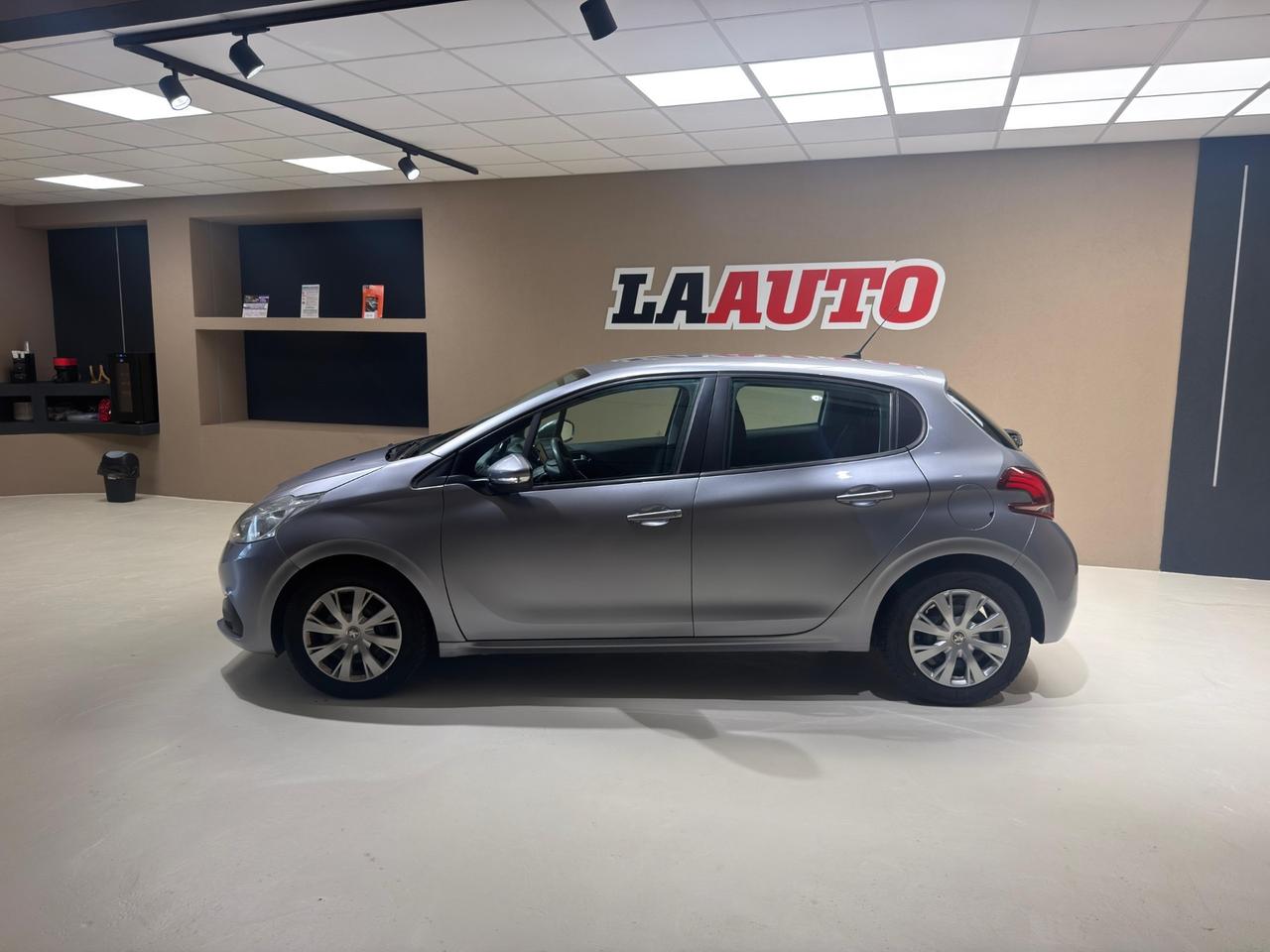 Peugeot 208 PureTech 82 Stop&Start 5 porte Allure