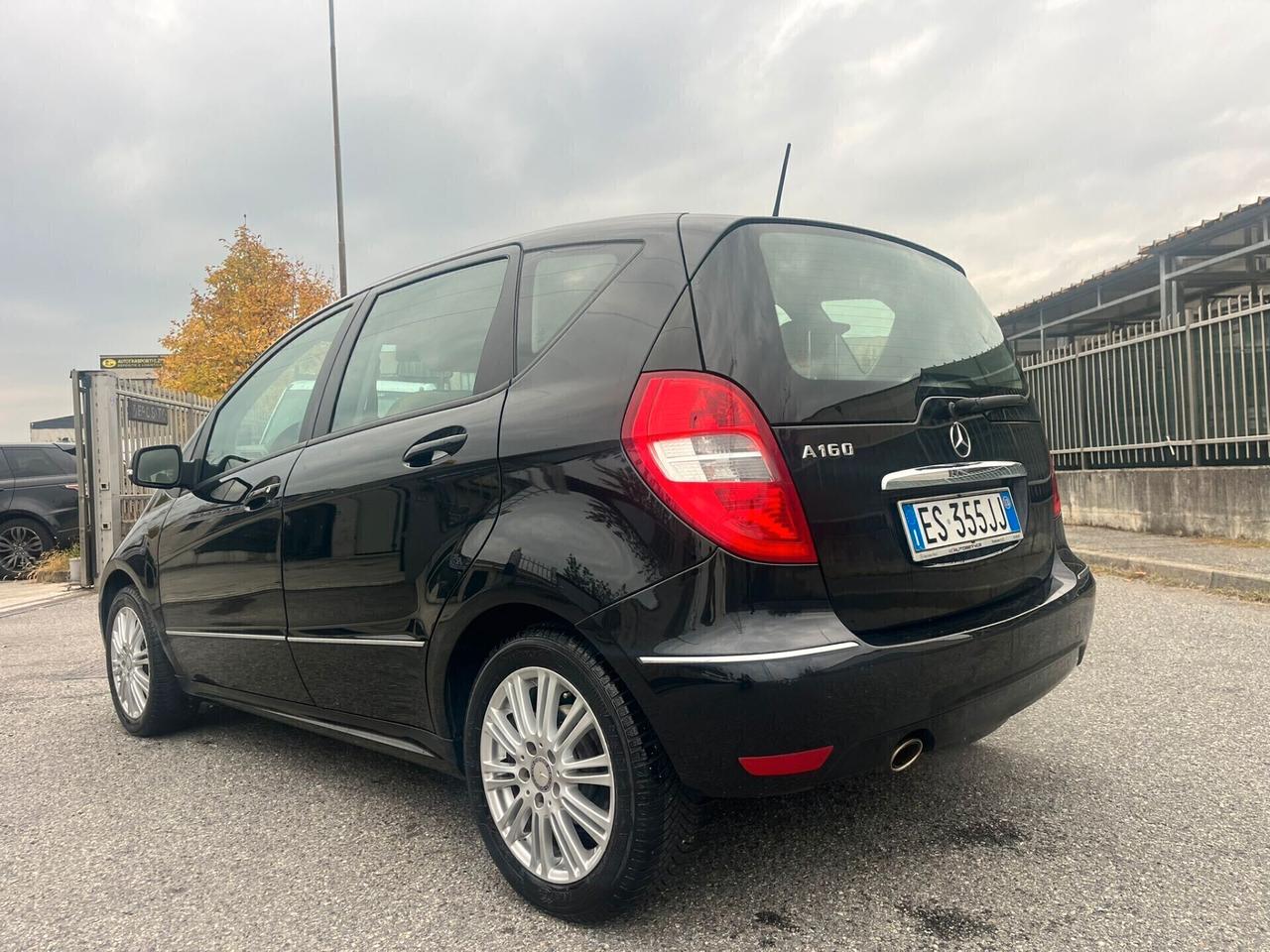 Mercedes-benz A 160 exclusive benz solo 99.000km
