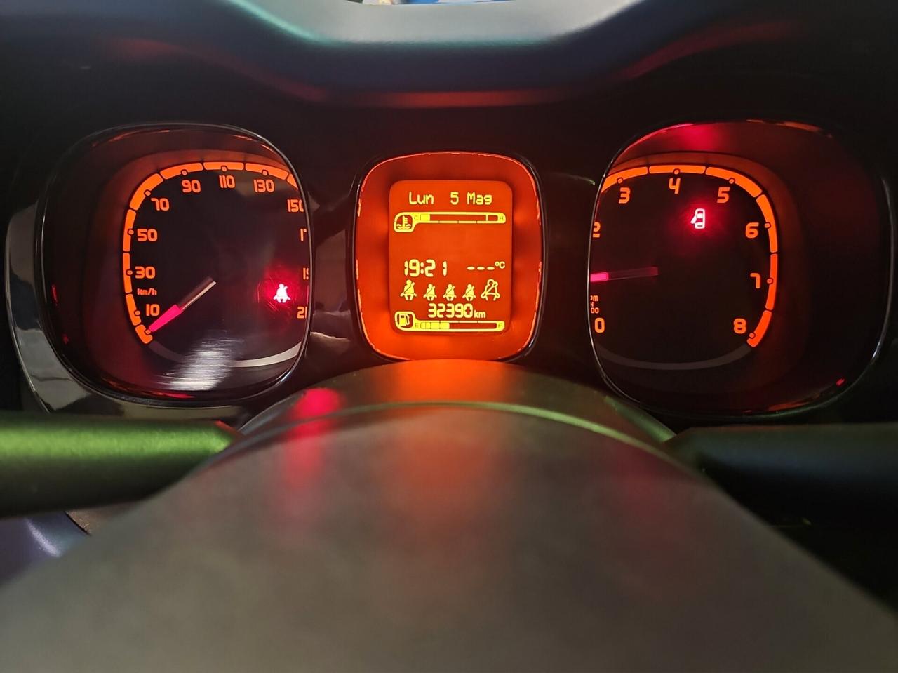 Fiat Panda 1.2 Lounge 5 POSTI - UNICOPROPRIETARIO