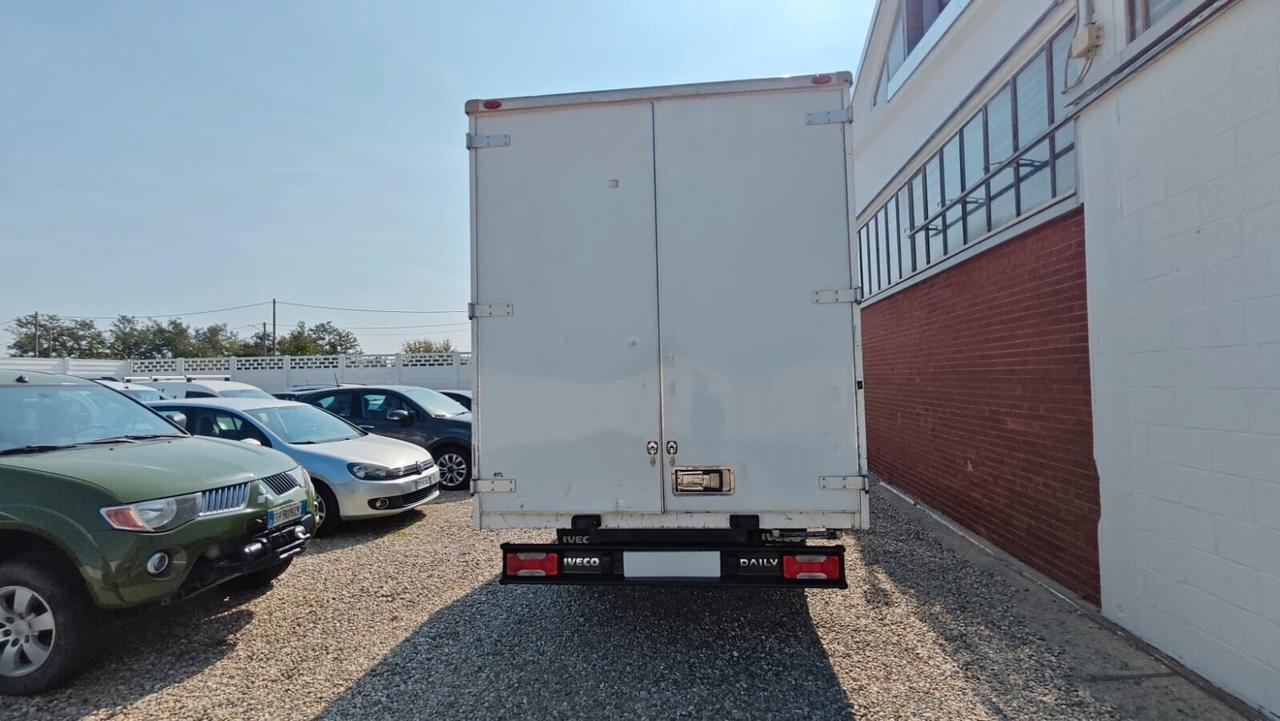 Iveco Daily 35C14 BTor 2.3 HPT PL-RG Cabinato