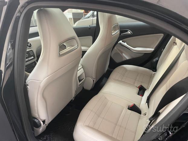 MERCEDES Classe A (W176) - 2017