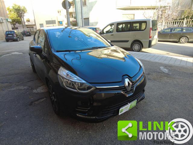 RENAULT Clio TCe 90 CV 5 porte Intens