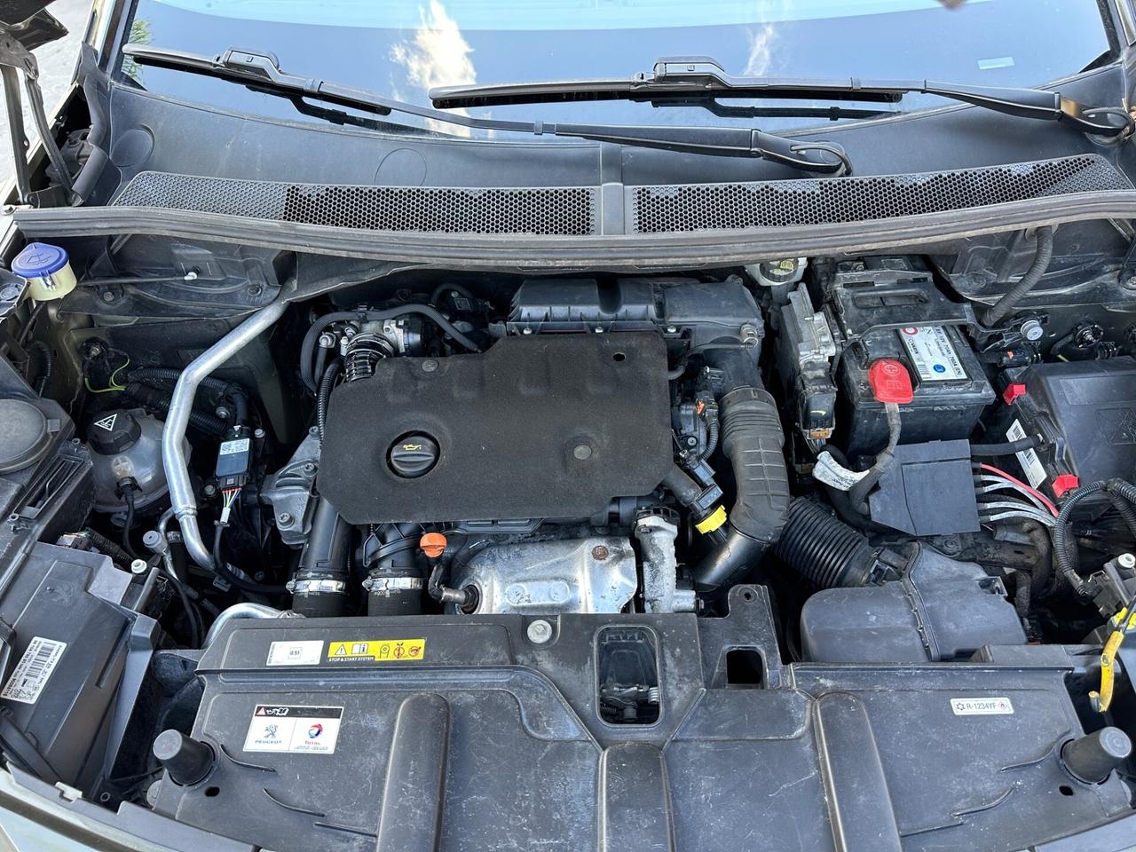 Peugeot 3008 BlueHDi 130 S&S Business