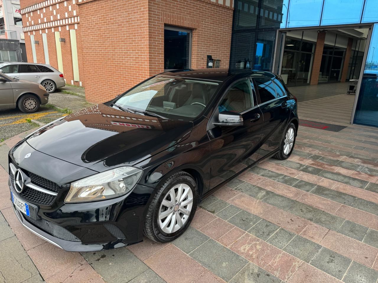 Mercedes-benz A 180 A 180 d Automatic Executive