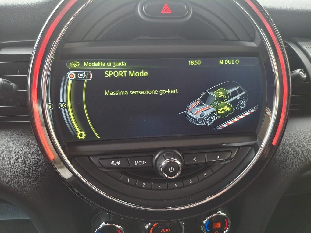 Mini Cooper D 5 porte