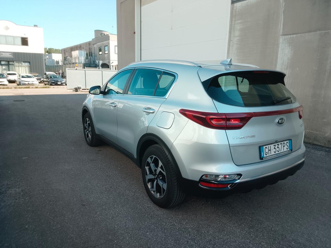 Kia Sportage 1.6 CRDi MHEV Business