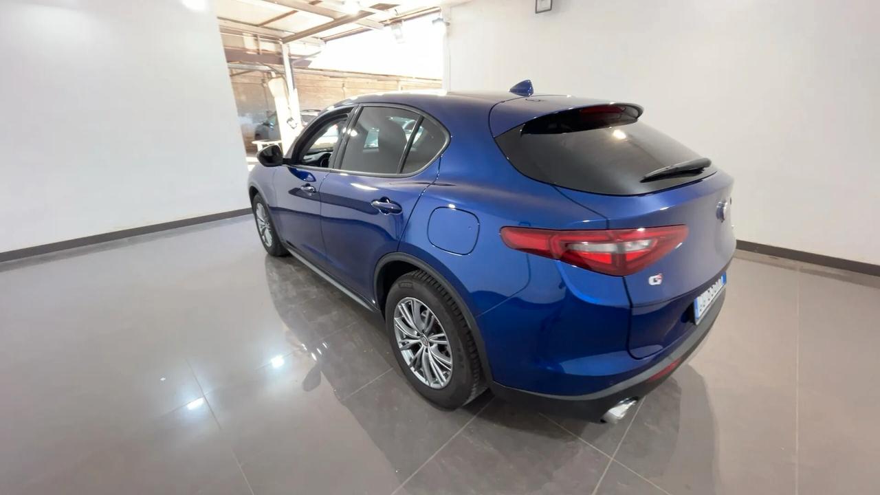 Alfa Romeo Stelvio 2.2 Turbodiesel 190 CV AT8 Q4 Business