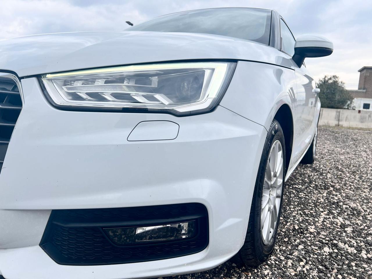 Audi A1 1.4 TDI ultra Metal plus