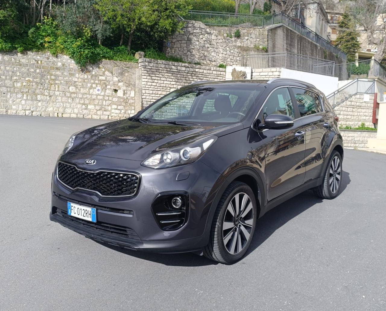 Kia Sportage 1.7 CRDI VGT 2WD high tech