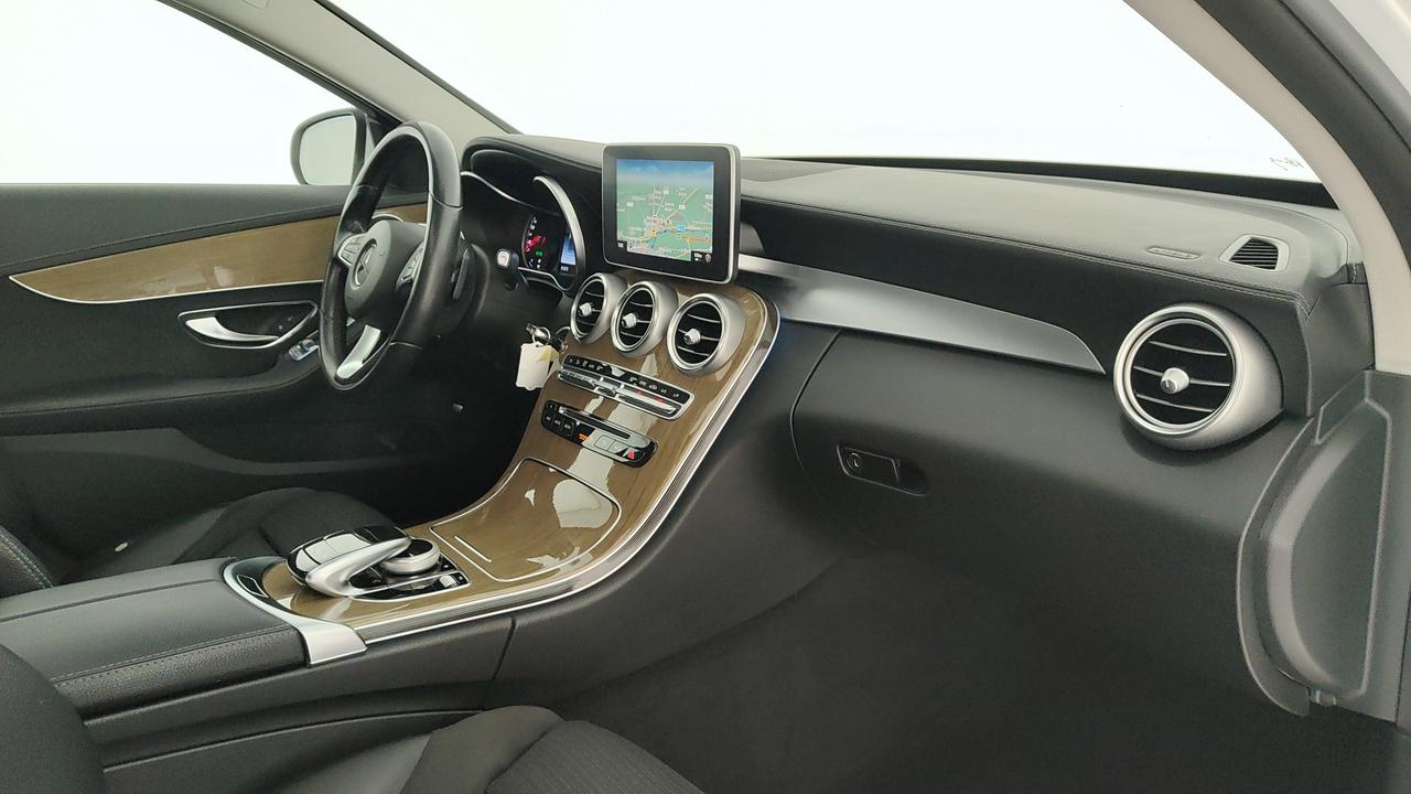 Mercedes-Benz C 220 d Premium 4matic auto