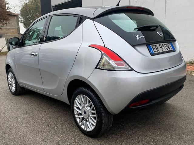 LANCIA Ypsilon 0.9 TwinAir 85 CV 5 porte Metano Ecochic Gold