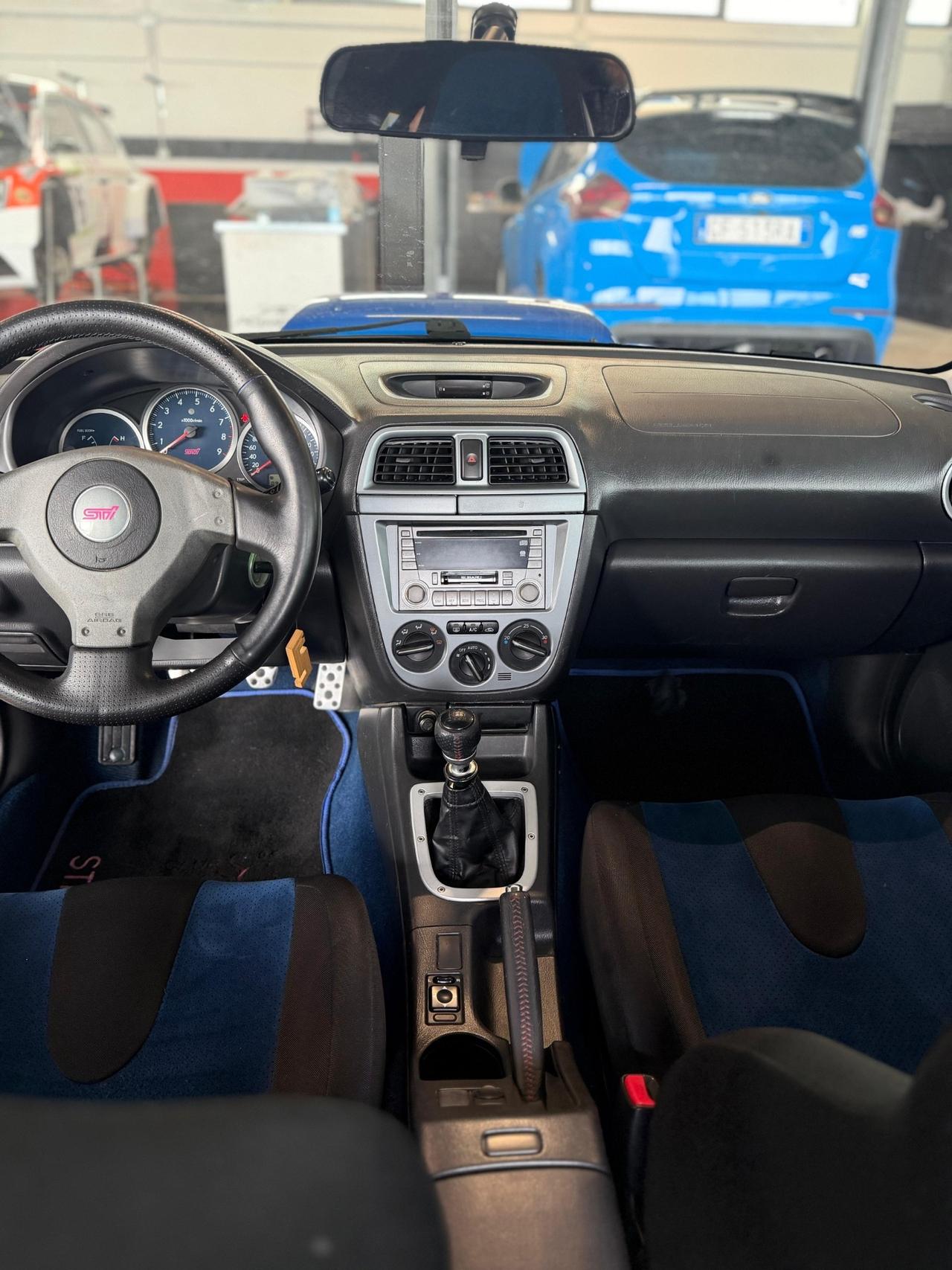 Subaru Impreza STI 2.0 turbo 265CV