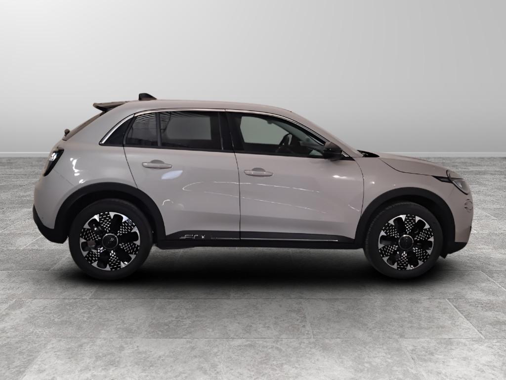 FIAT 600 IV 2023 - 600 1.2 hybrid La Prima II 110cv auto