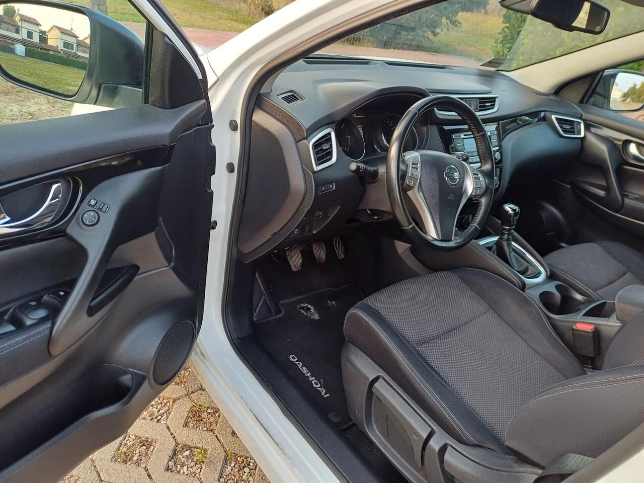 Nissan Qashqai 1.5 dCi Visia ANNO 2014