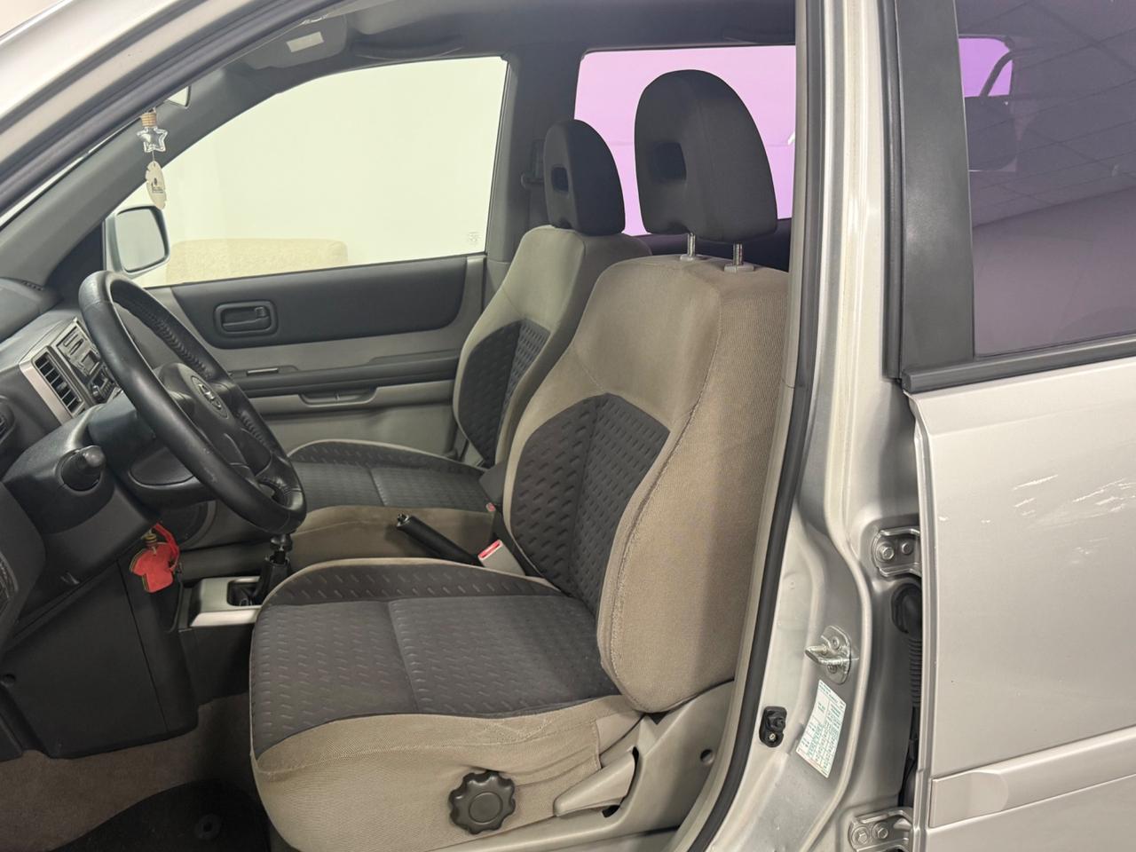 Nissan X-Trail 2.2 dCi Elegance