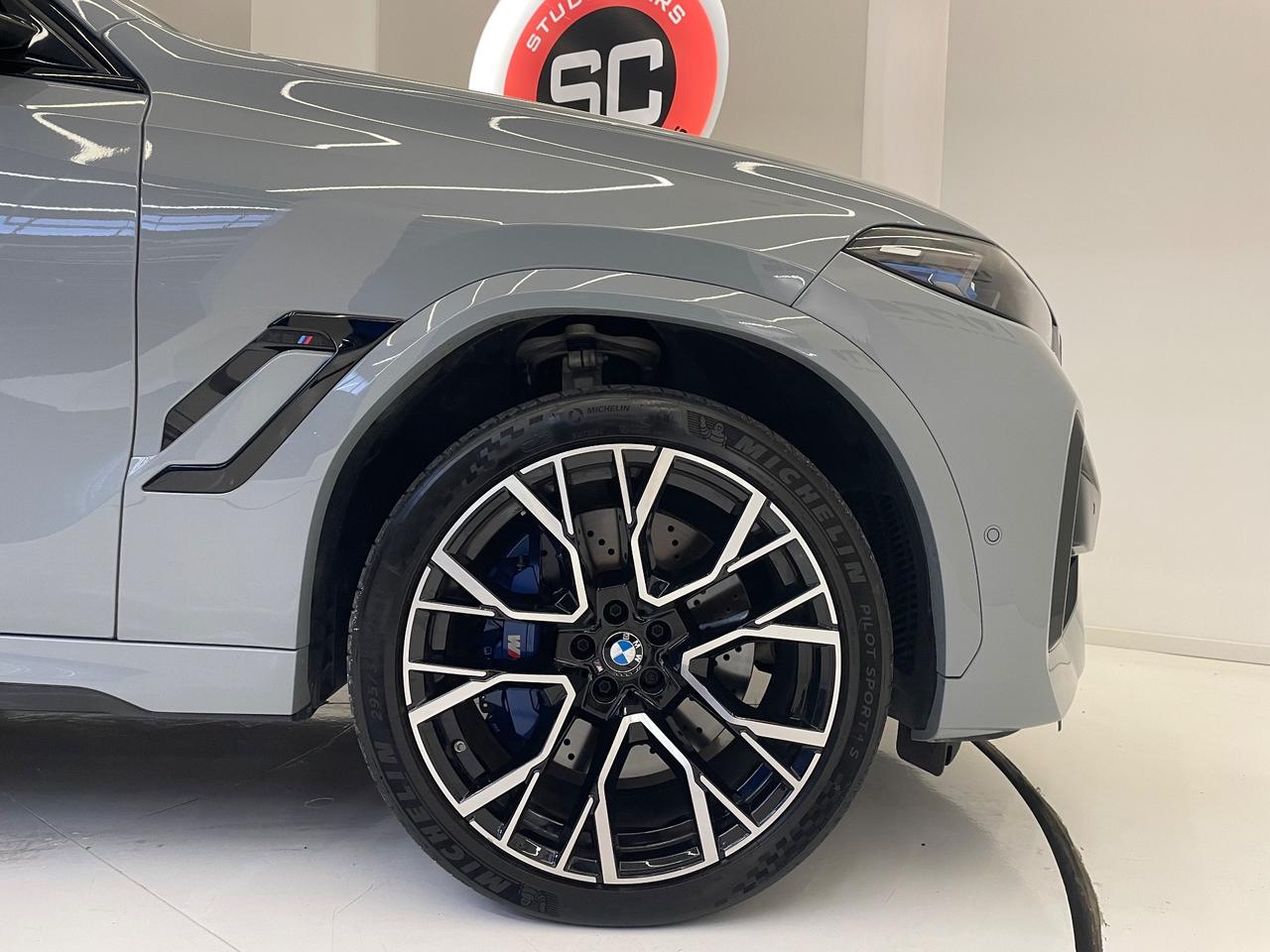 Bmw X6 M Competition 48V
