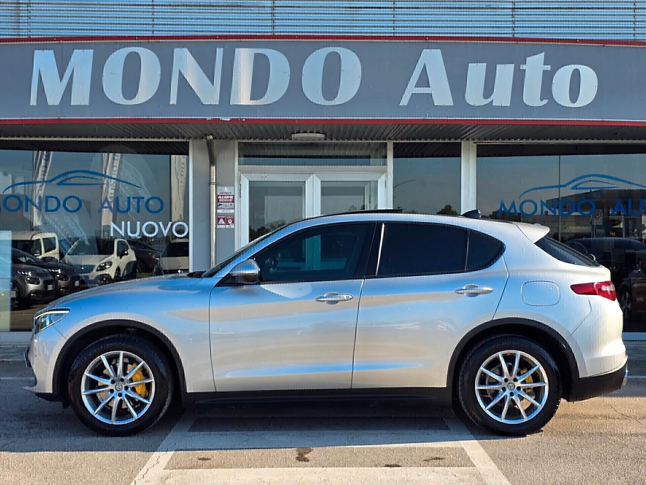 Alfa R. Stelvio 2.2 Turbodiesel 210 CV AT8 Q4 Super 2017