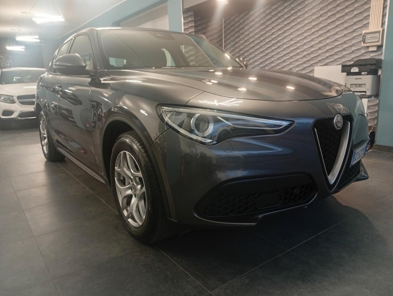 Alfa Romeo Stelvio 2.2 Turbodiesel 190 CV AT8 Q4 Executive
