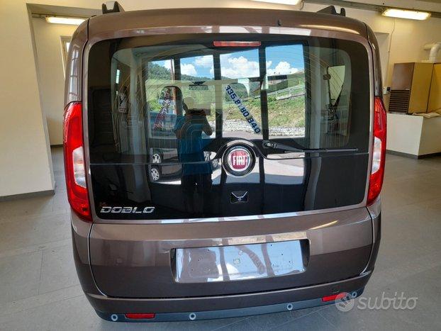 Fiat Doblò 1.4 T-Jet 16V Lounge 7 posti