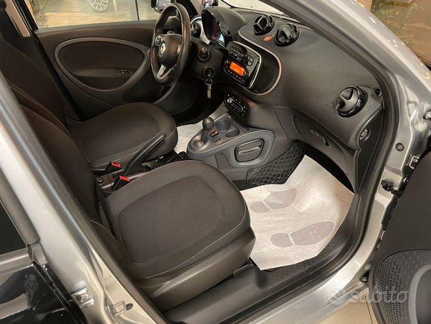 Smart Forfour 1.0 all PASSION cambio automatico