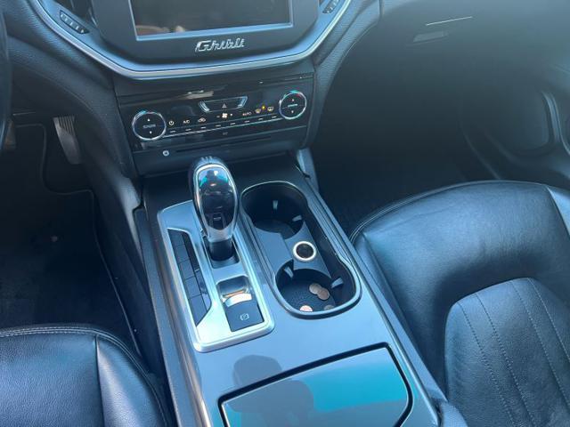 MASERATI Ghibli V6 Diesel 275 CV