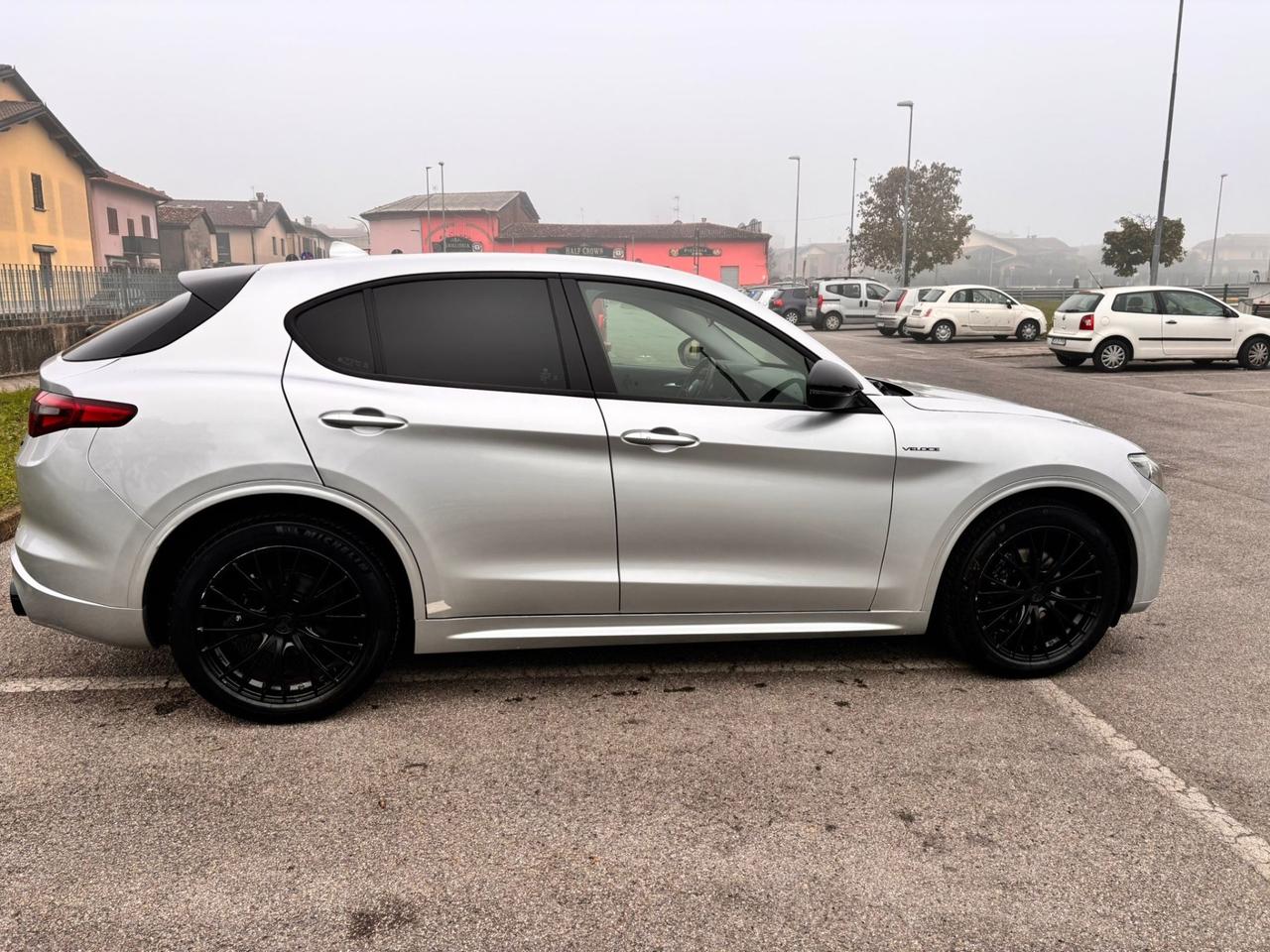 Alfa Romeo Stelvio 2.2 Turbodiesel 160 CV AT8 RWD Super