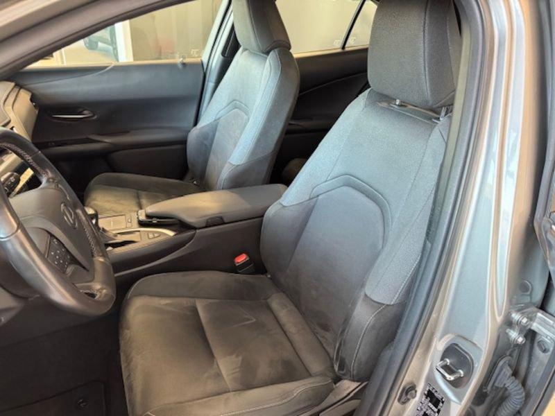 Lexus UX UX Hybrid 4WD Executive