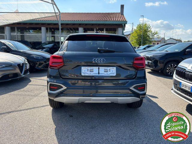 AUDI Q2 30 TFSI Business Advanced