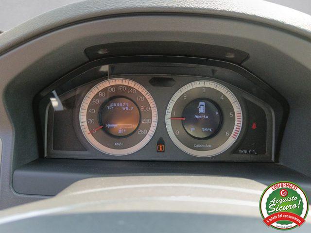 VOLVO XC70 D5 205 CV AWD Summum