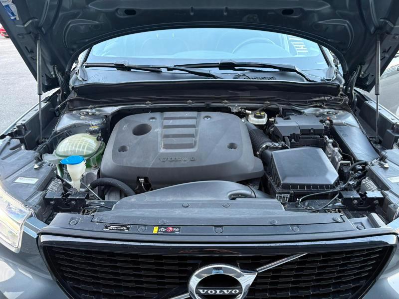 Volvo XC40 2.0 d3 150 CV R-design 4X4