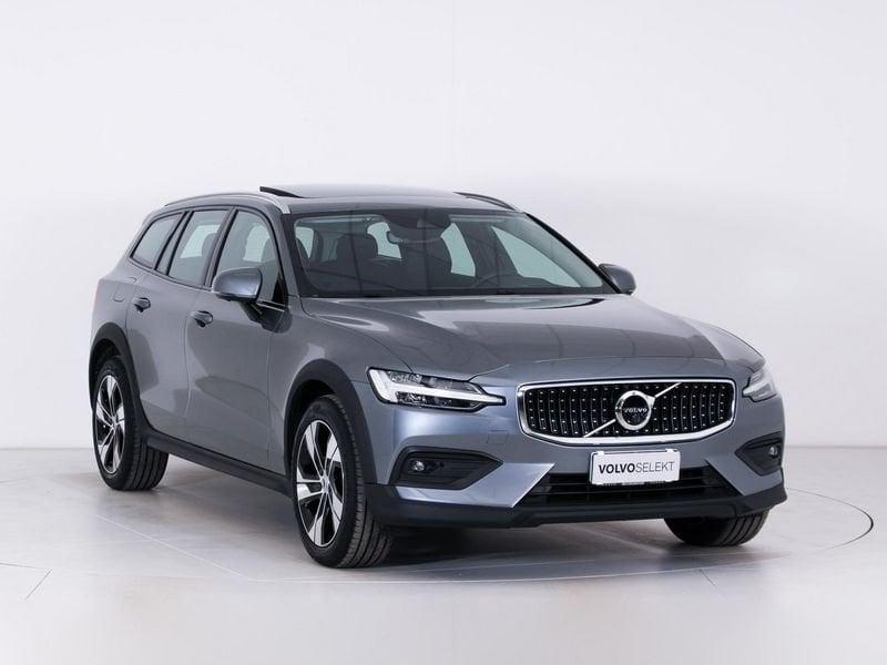 Volvo V60 Cross Country CROSS COUNTRY B4 (d) 197CV AWD AUT BUSINESS PRO