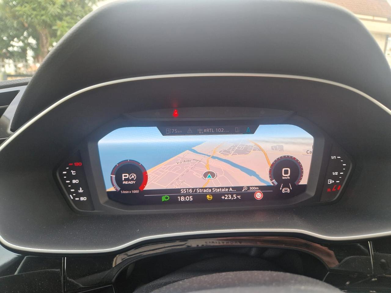 Audi Q3 40 TDI quattro S tronic Business Advanced