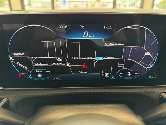 MERCEDES-BENZ A 200 Automatic Sport Luxury Tetto Apribile