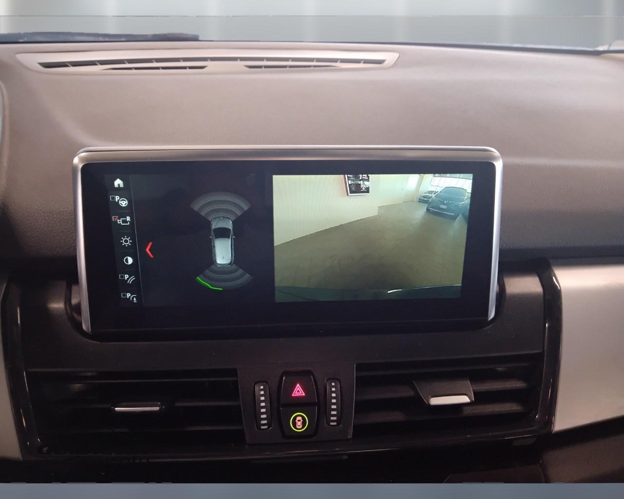 BMW Serie 2 F45 2018 Active Tourer - 218d Active Tourer Advantag