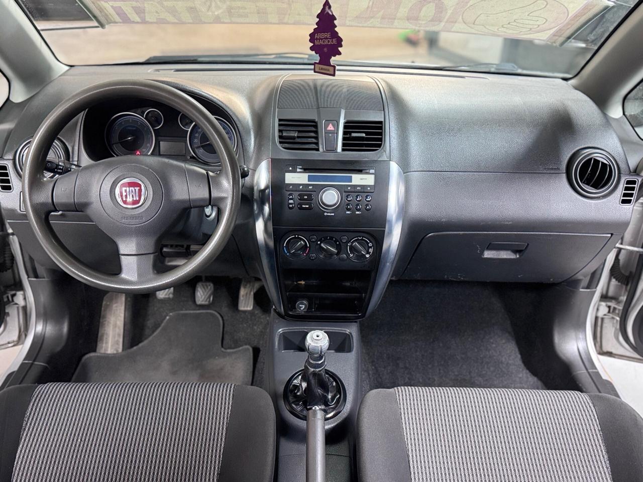 Fiat Sedici 1.6 benzina 120cv neopatentati 2010