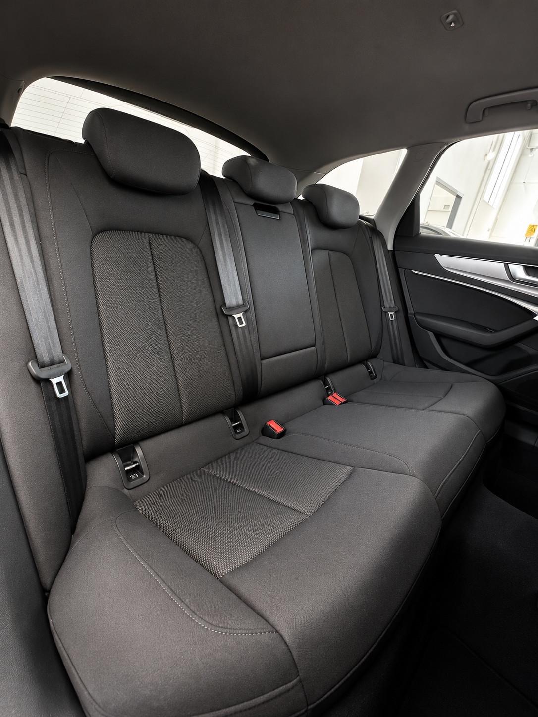 Audi A6 Avant 45 2.0 TFSI quattro ultra S tronic Business Plus