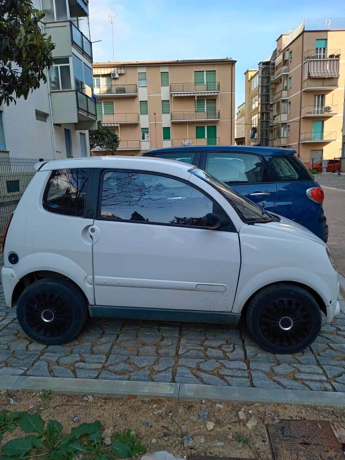 Aixam City A721