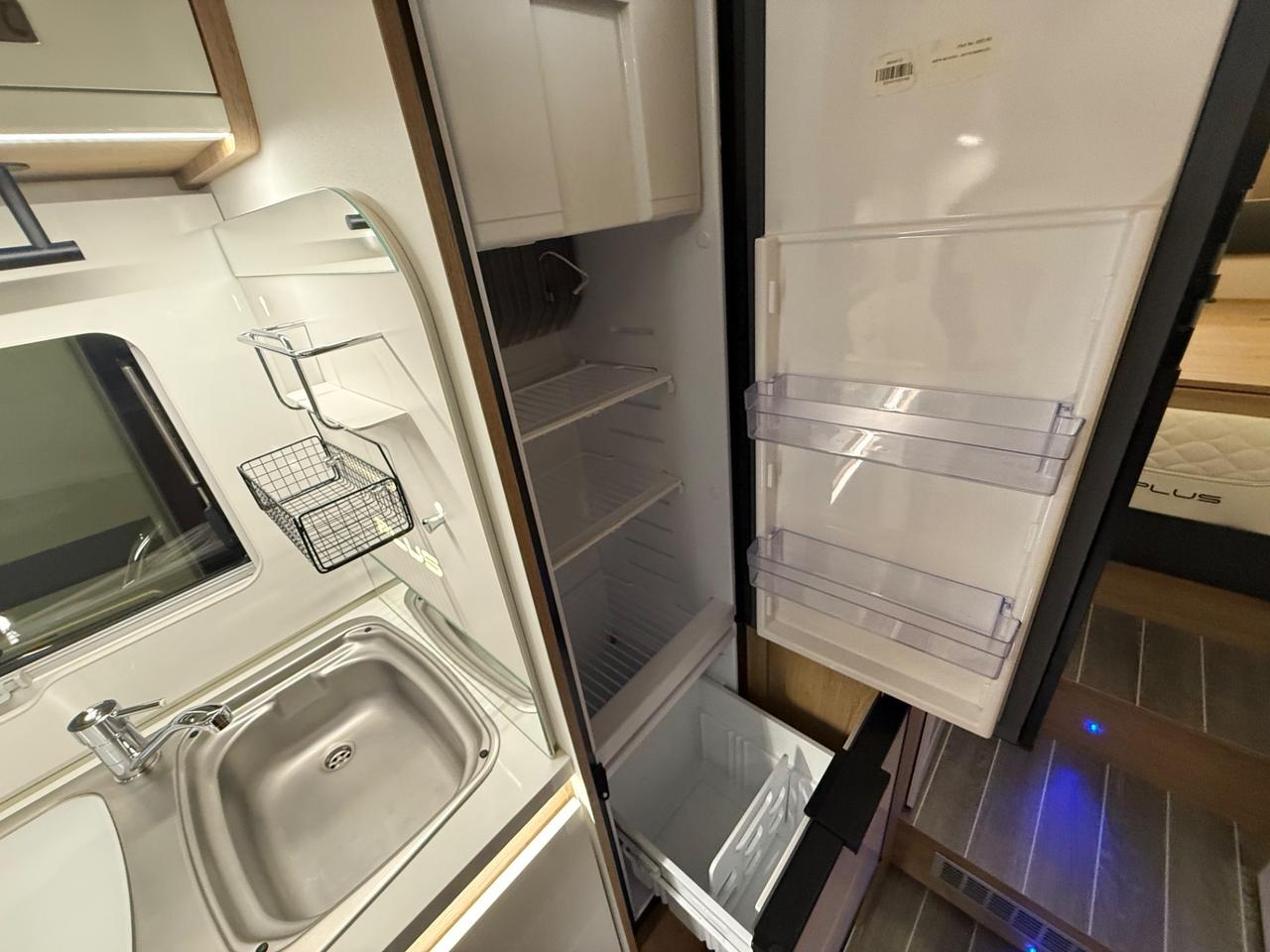 ROLLER TEAM ZEFFIRO 285 XT 6.99 5 POSTI OMOLOGATI