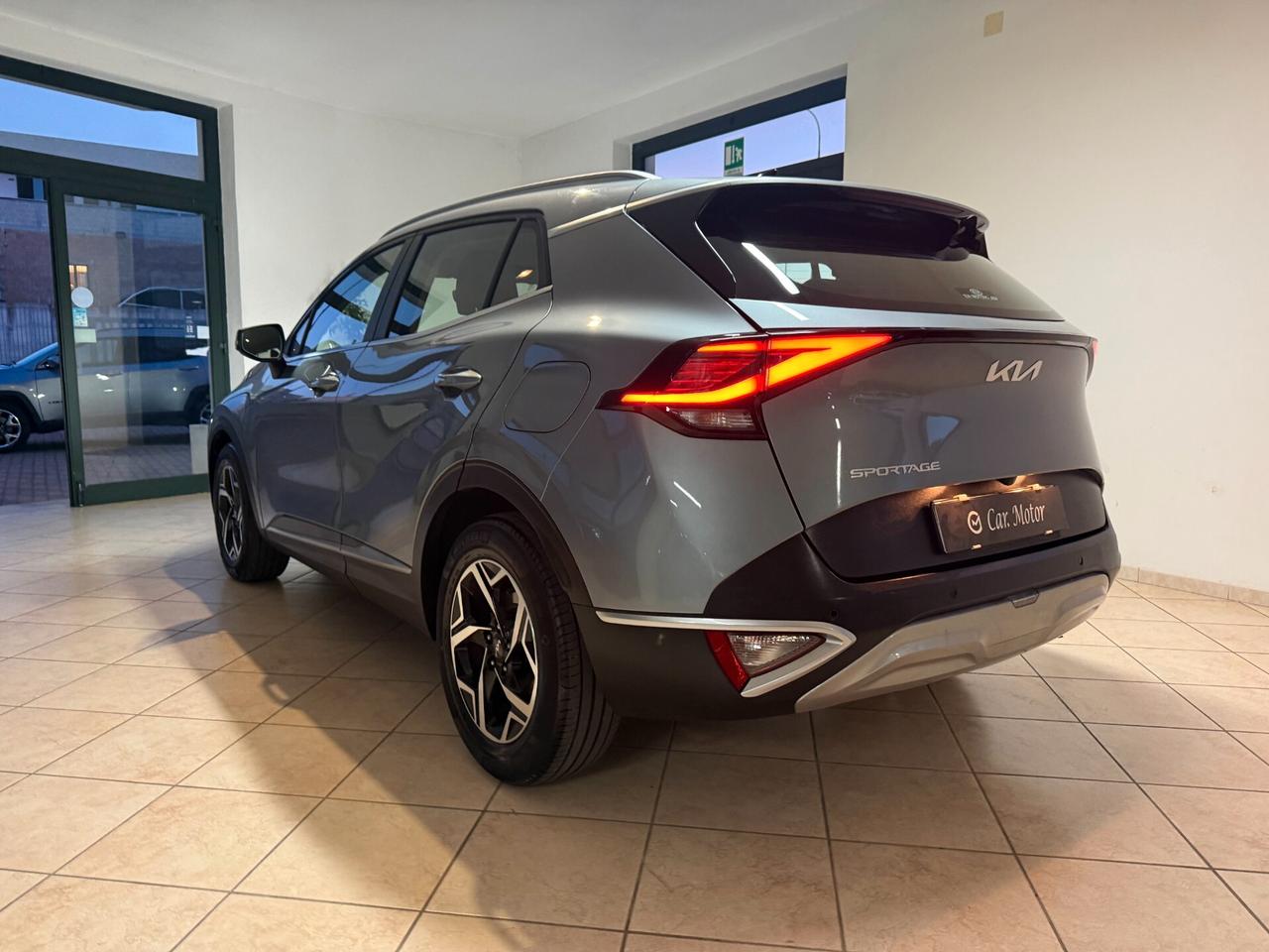 Kia Sportage V 2022 1.6 crdi mhev Business dct FullLed CarPlay