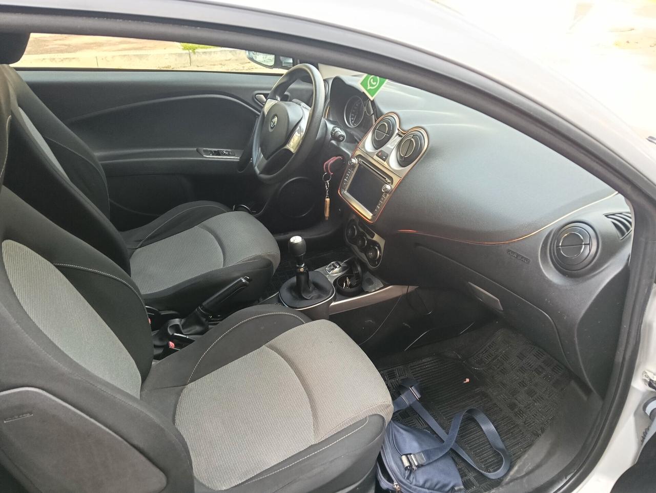 Alfa Romeo MiTo 1.3 JTDm-2 95 CV S&S Distinctive Premium Pack