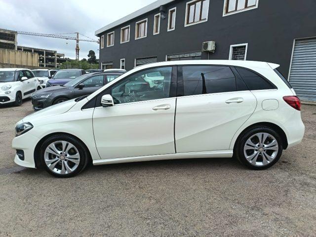 MERCEDES-BENZ B 200 d Automatic Sport