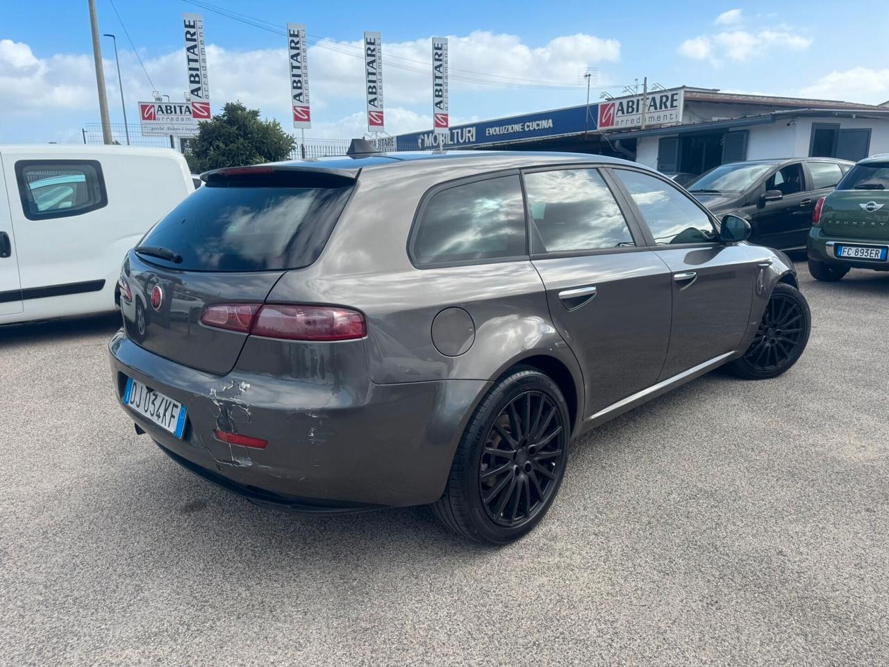 Alfa Romeo 159 1.9 JTDm 16V Sportwagon Distinctive