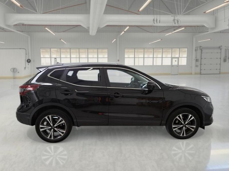 NISSAN QASHQAI 1.3 DIG-T 140 N-Connecta