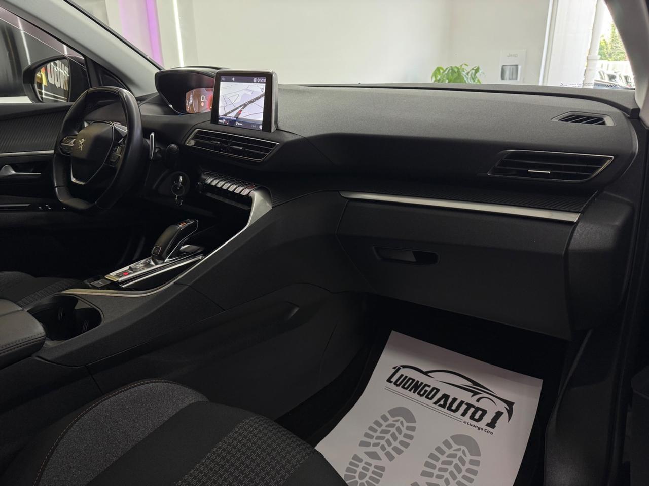 Peugeot 3008 BlueHDi 130 EAT8 Allure