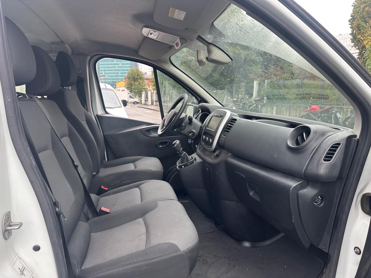 Renault Trafic T29 2.0 dCi 145CV PL-TN SpaceClass Energy
