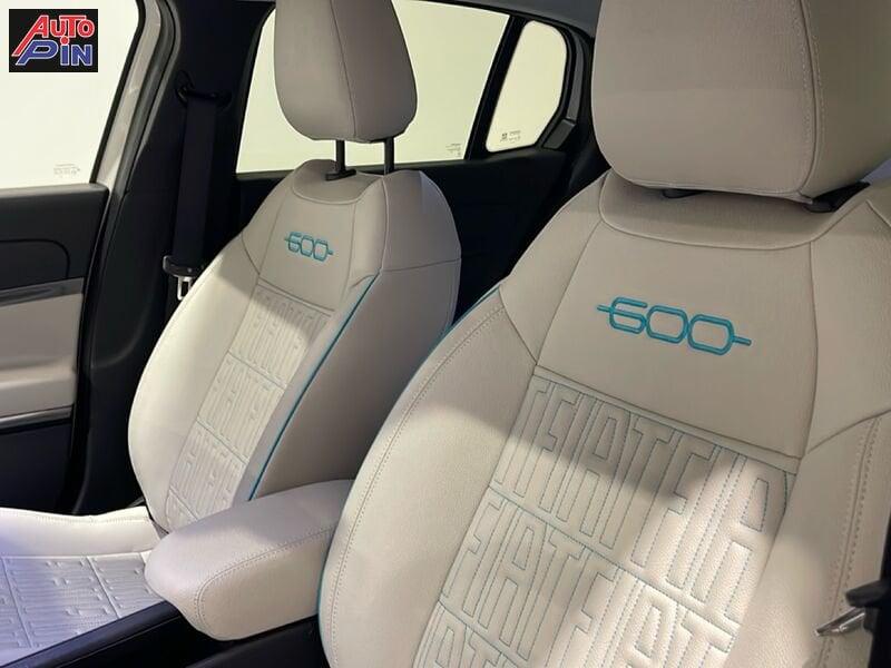 FIAT 600 600 Hybrid 136 CV DCT MHEV La Prima