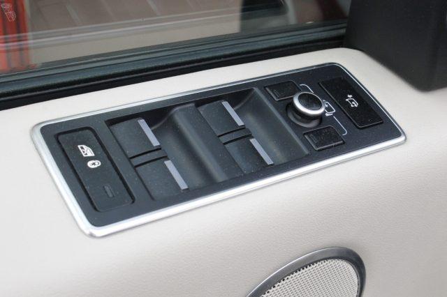 LAND ROVER Range Rover 4.4 SDV8 Vogue Unicoprop.FULL OPTIONAL/IVA ESPOSTA