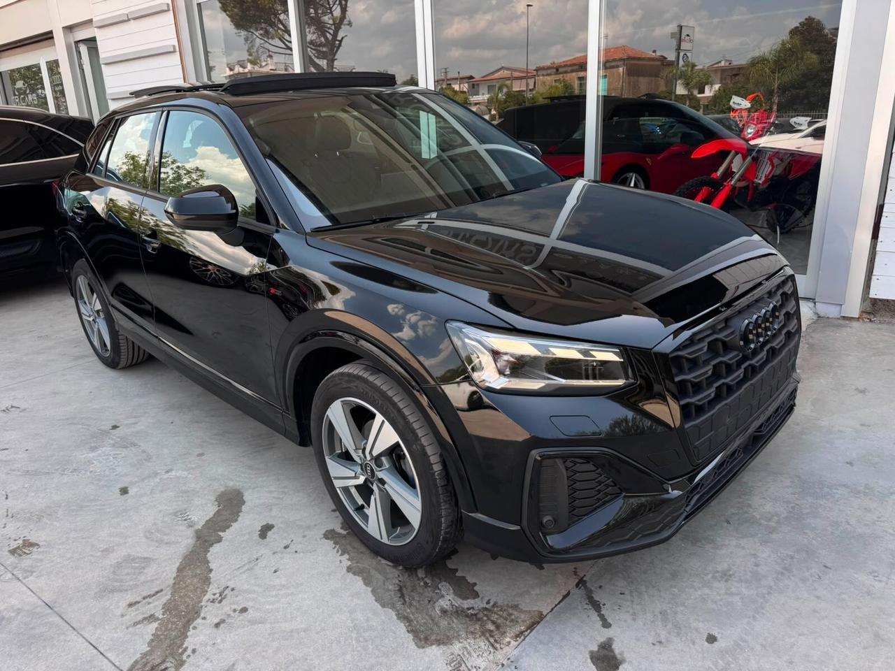 Audi Q2 30 TDI S tronic line Edition Tetto apribile